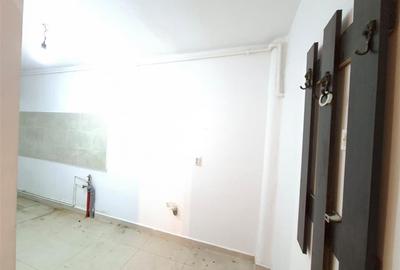 Garsoniera decomandata zona Vasile Aaron - 10