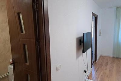 Garsonieră decomandată în Apusului - 6