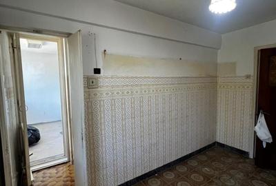Apartament cu 3 camere decomandat în Tomis II - 15