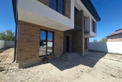 Duplex cu 4 camere cu Canalizare în Bragadiru - 7
