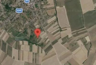 Teren de 4300 mp, în Central - 2