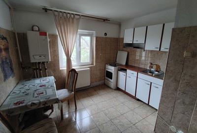 Apartament cu 2 camere decomandat în Central - 7