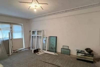 Apartament cu 3 camere în Central - 1