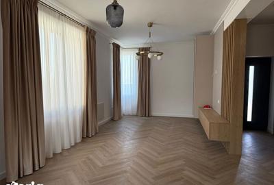 Casă cu 4 camere cu Teren 440 Mp în Frumușani - 13