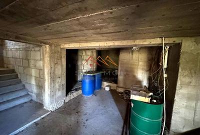 Casă cu 6 camere cu Canalizare în Cornu - 23
