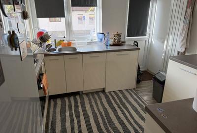 Apartament cu 4 camere decomandat în Central - 3