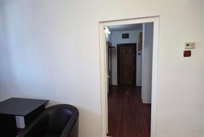 Garsonieră decomandată în Micro 14 - 2