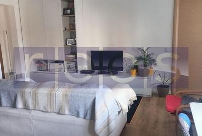 Apartament cu 3 camere semidecomandat, mobilat în Aviației