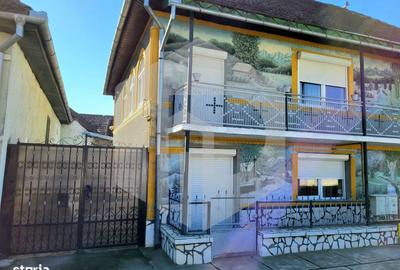 Casă cu 4 camere cu Teren 585 Mp în Central - 4