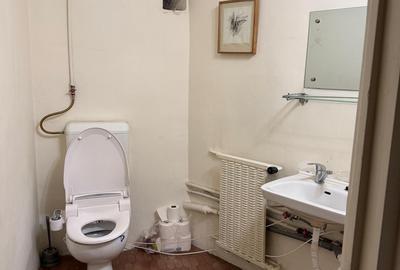 Apartament cu 3 camere decomandat în Moșilor - 2