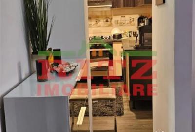 Apartament cu 3 camere decomandat în Central - 2