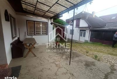 Casă cu 5 camere cu Teren 2465 Mp în Central - 8