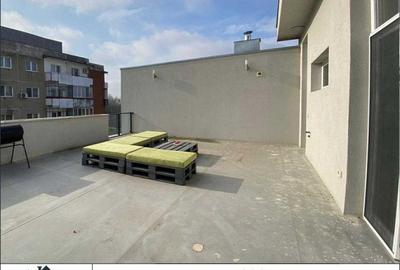 Apartament cu 2 camere decomandat în Micălaca - 1
