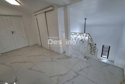 Casă cu 6 camere cu Teren 500 Mp în Miroslava - 12