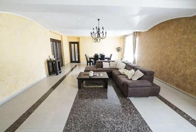 Casă cu Teren 875 Mp în Central - 4