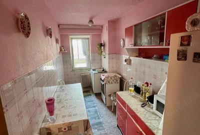 Apartament 3 camere tip Samanta zona Polivalenta - 1