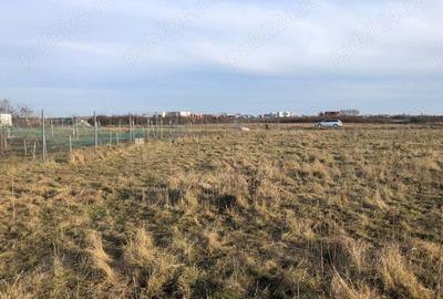 Teren de 906 mp, în Nord - 5