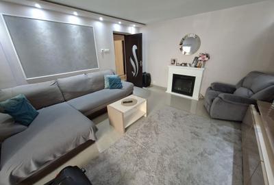 Apartament cu 3 camere decomandat în 1 Decembrie - 8