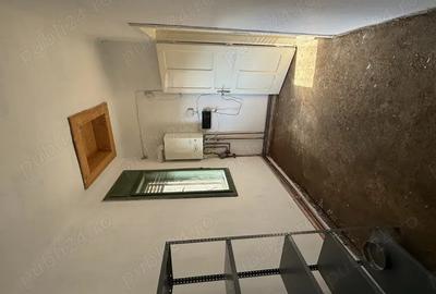 Casă cu 4 camere cu Teren 2500 Mp în Glimboca - 9