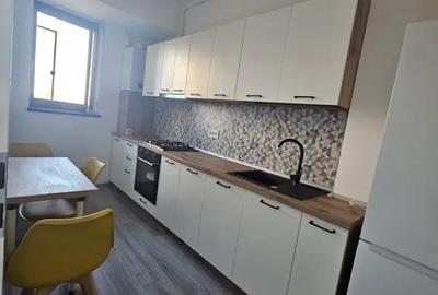 Apartament cu 2 camere decomandat în City Park Mall - 1