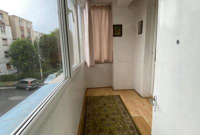 Apartament cu 3 camere decomandat în 22 Decembrie - 6