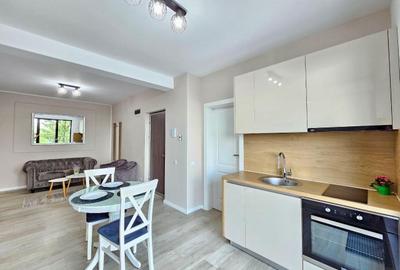Apartament de închiriat, 3 camere semidecomandat, etaj 2/2