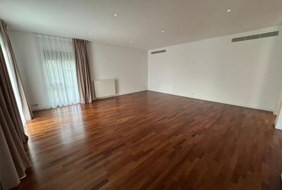 Apartament cu 4 camere decomandat în Băneasa - 11