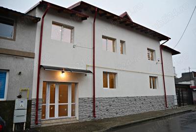 Casă cu 3 camere în Central - 1