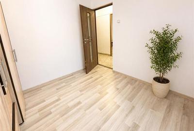 Apartament cu 3 camere semidecomandat în Dâmbu Pietros - 7