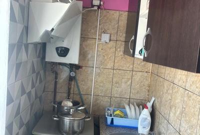 Garsonieră decomandată în Central - 7