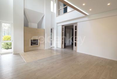 Duplex cu 7 camere cu Canalizare în Pipera - 2