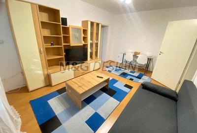 Apartament cu 3 camere semidecomandat în Medicină