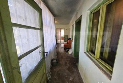 Casă cu 4 camere cu Teren 3800 Mp în Măgina - 6