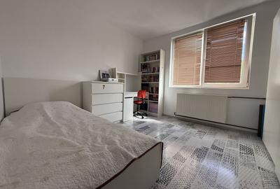 Apartament cu 4 camere decomandat, mobilat în Băneasa - 19