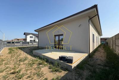Duplex cu 4 camere despărțit prin camera tehnica | Mosnita Noua - 13