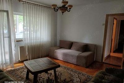 Proprietar, Inchiriez Apartament 3 Camere confort 1 Decomandat - 1
