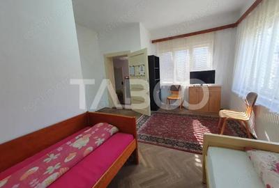 Casă cu 6 camere cu Canalizare în Central - 14