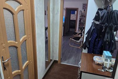 Apartament cu 2 camere semidecomandat în Poiana - 2