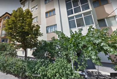 Proprietar - vand apartament Craiova 2 camere - zona Brazda-Paltinis - 2