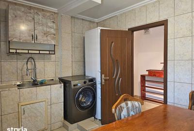 Apartament cu 2 camere decomandat în Mărășești - 3