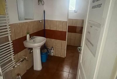 Spațiu comercial, de 35 mp, în Dărmănești - 2