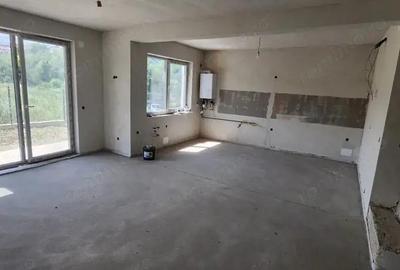 Duplex, 5 camere, 119,5 mp., teren 196 mp., Dezmir