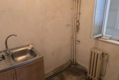 Vand apartament 2 camere decomandat in Deva, zona Gojdu, etaj 1 - 1