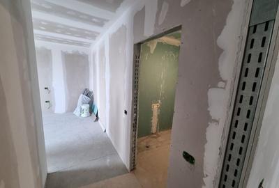 Tomis nord Euromaterna-apartament 3 camere decomandat cu terasa de 33 mp - 26