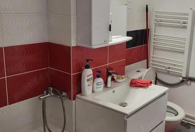 Inchiriere apartament doua camere