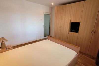 FALEZĂ NORD -PESCARILOR - 3 decomandate - centrală gaze - TERMEN LUNG -700 Euro - 11