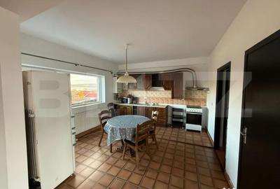 Apartament cu 4 camere decomandat, mobilat în Central - 7