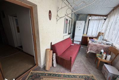 Casă cu 6 camere cu Teren 395 Mp în Central - 2