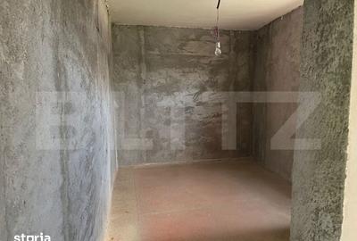 Casă cu 4 camere cu Teren 595 Mp în Popoveni - 1