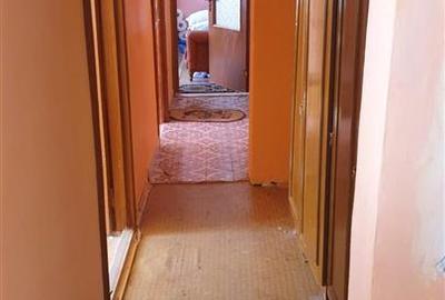 Apartament cu 3 camere decomandat în Viziru 3 - 7